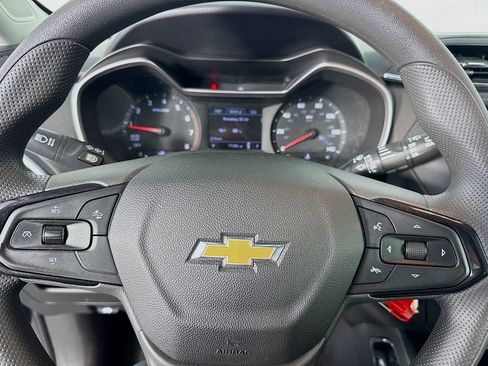 Used 2021 Chevrolet TrailBlazer LS image 16