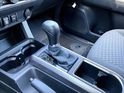 Used 2023 Toyota Tacoma SR5 RWD image 30