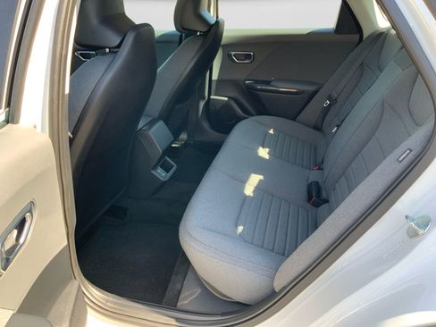 Used 2025 Kia K4 EX FWD image 26
