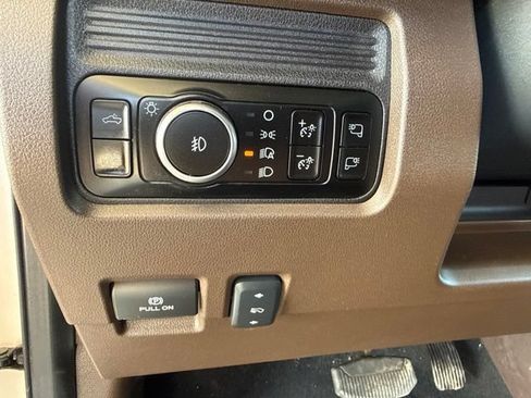 Used 2025 Ford F250 King Ranch AWD/4WD image 17