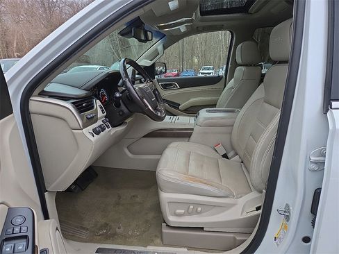 Used 2019 GMC Yukon XL Denali w/ Denali Ultimate Package image 14