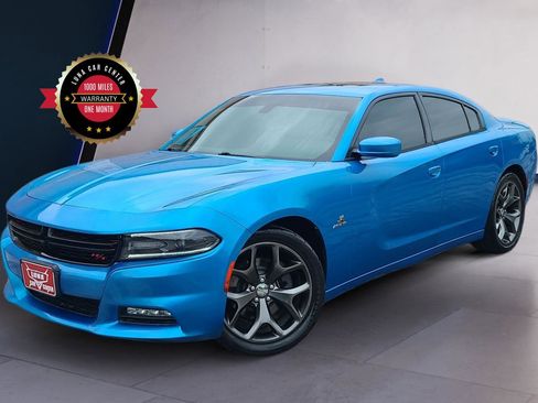 Used 2016 Dodge Charger R/T w/ Plus Group RWD image 1