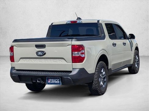 Used 2025 Ford Maverick XLT w/ Equipment Group 302A AWD/4WD image 5