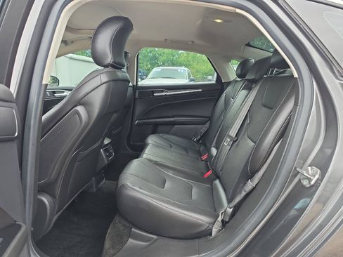 Used 2015 Ford Fusion Titanium FWD image 11