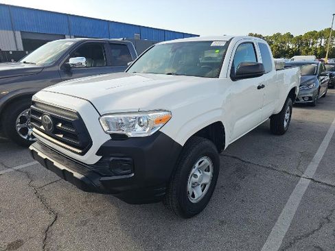 Used 2021 Toyota Tacoma SR RWD image 1