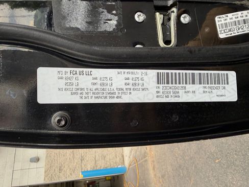 Used 2016 Chrysler 300 C AWD/4WD image 34