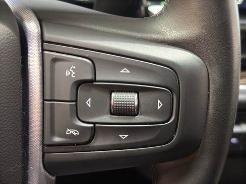 Used 2026 GMC Sierra 3500 SLE image 22