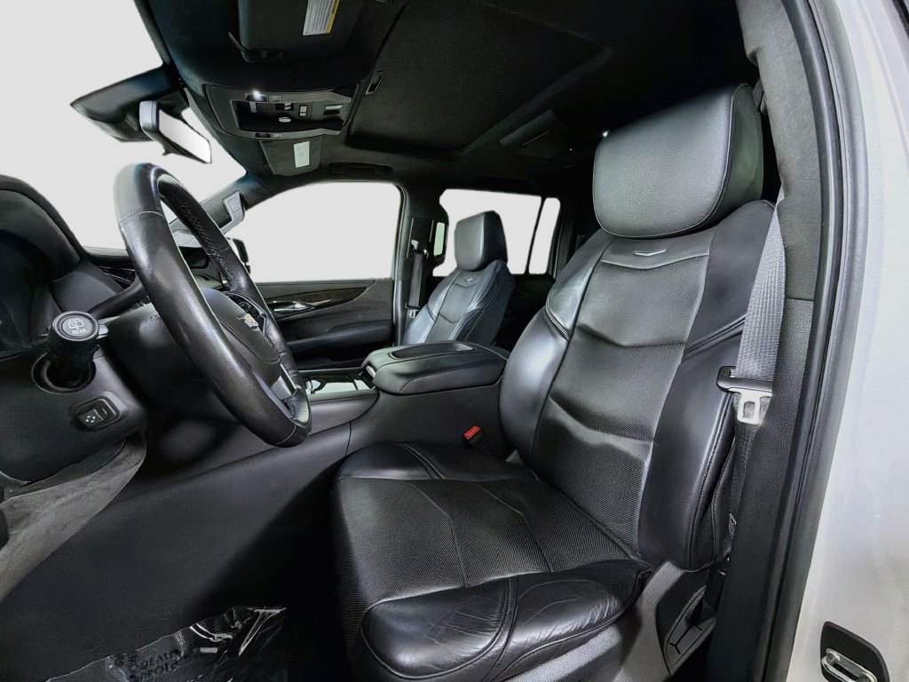 Used 2019 Cadillac Escalade ESV Platinum AWD/4WD image 12