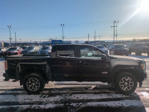 Used 2015 GMC Canyon SLE w/ All-Terrain Package image 5