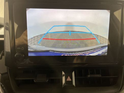 Used 2024 Toyota Corolla LE image 19