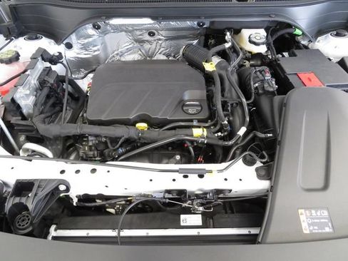 New 2026 Chevrolet Trax LS w/ LS Convenience Package FWD image 11