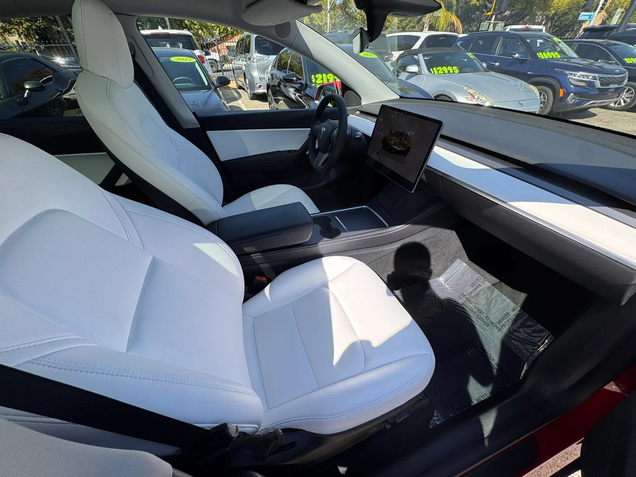 Used 2022 Tesla Model Y Long Range AWD/4WD image 11
