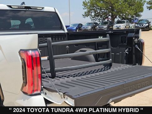Used 2024 Toyota Tundra Platinum AWD/4WD image 37