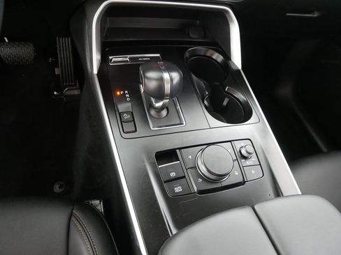 Certified 2025 MAZDA CX-90 3.3 Turbo w/ Select Package image 24