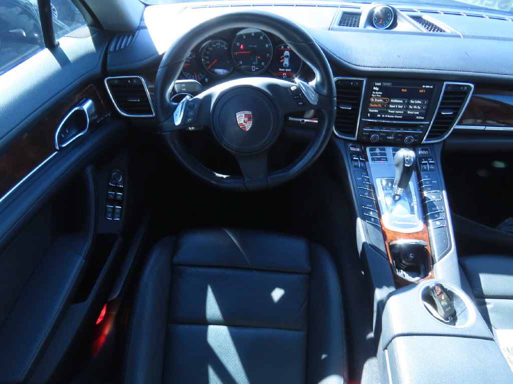 Used 2013 Porsche Panamera RWD image 5