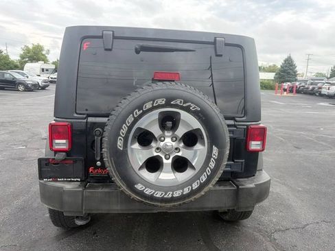Used 2015 Jeep Wrangler Unlimited Sport w/ Quick Order Package 24S AWD/4WD image 6