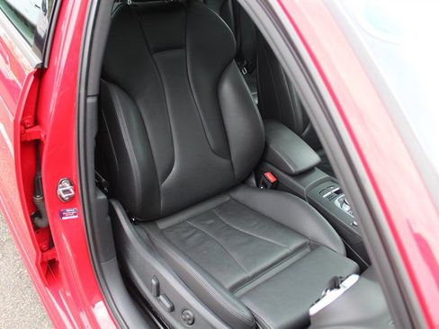 Used 2017 Audi A3 e-tron Premium w/ Sport Package FWD image 27