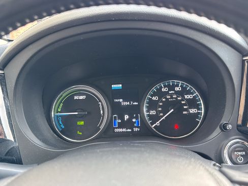Used 2018 Mitsubishi Outlander SEL AWD/4WD image 20