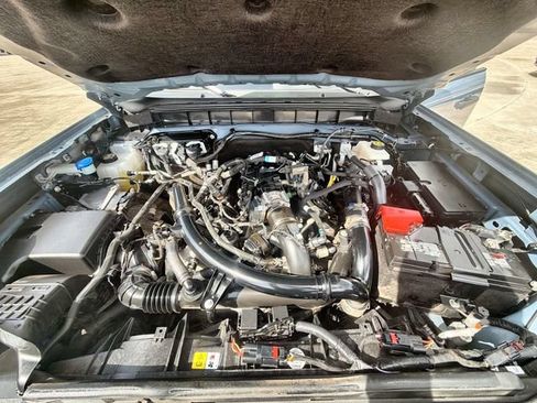 Used 2024 Ford Bronco Wildtrak AWD/4WD image 29