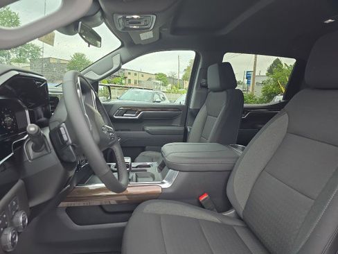 New 2026 Chevrolet Silverado 1500 RST w/ Convenience Package II image 24