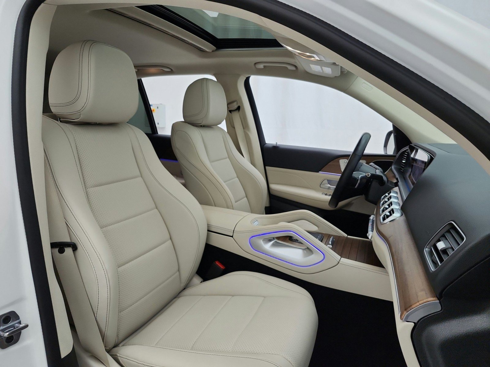 Certified 2025 Mercedes-Benz GLE 350 4MATIC image 21