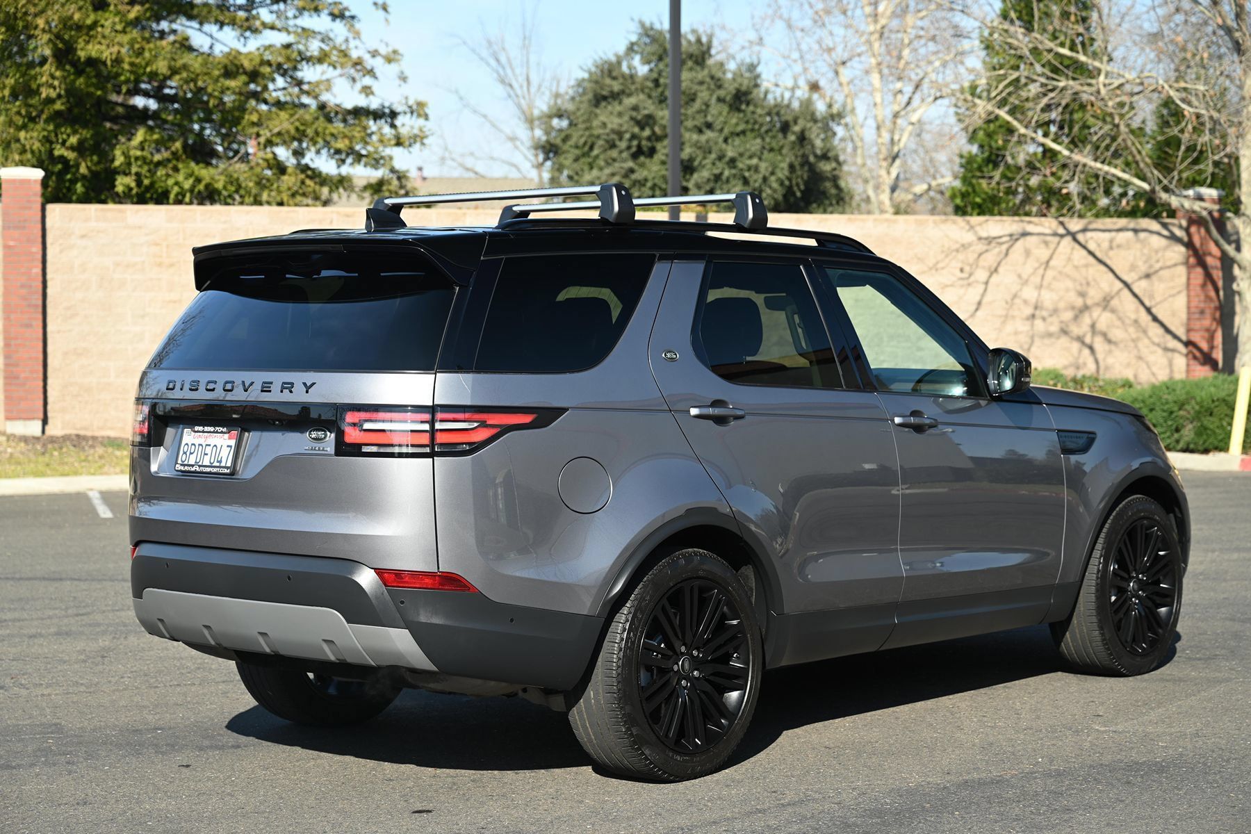 Used 2020 Land Rover Discovery HSE AWD/4WD image 7