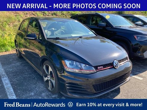 Used 2017 Volkswagen GTI SE FWD image 1