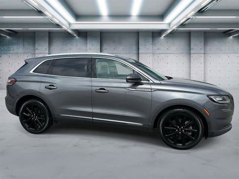 Used 2022 Lincoln Nautilus Reserve w/ Monochromatic Package AWD/4WD image 3