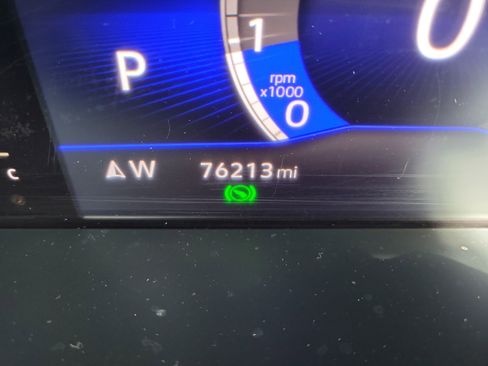 Used 2022 Volkswagen Tiguan SE image 28