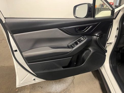 Used 2021 Subaru Crosstrek 2.5i Sport w/ Moonroof Package image 24