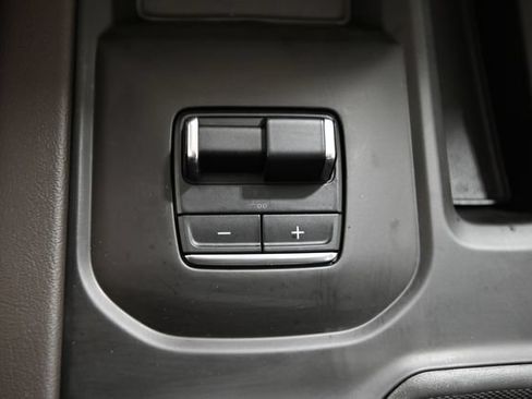 Used 2024 GMC Sierra 3500 Denali w/ Denali Reserve Package AWD/4WD image 32