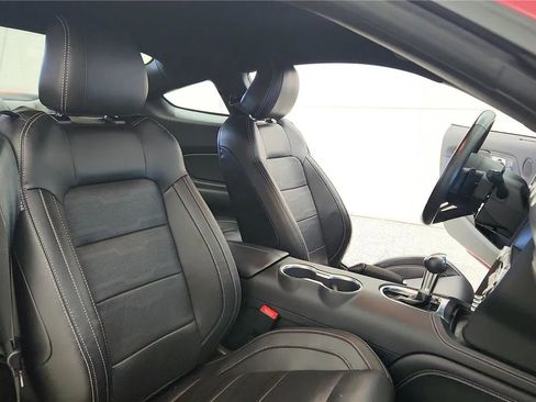 Used 2023 Ford Mustang Coupe RWD image 37