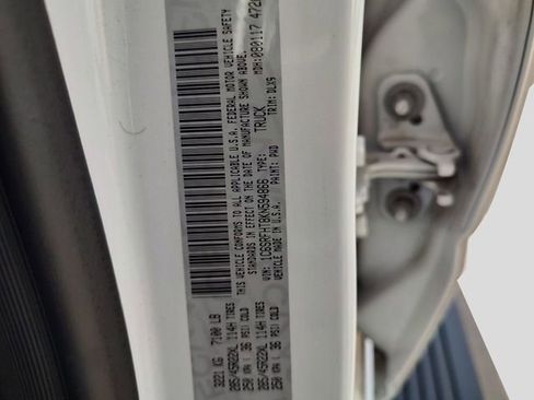 Used 2019 RAM 1500 Limited image 32