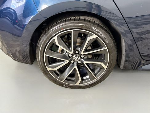 Used 2019 Toyota Corolla XSE FWD image 33