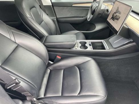 Used 2023 Tesla Model Y Long Range AWD/4WD image 34