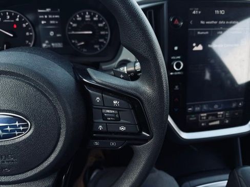 Used 2024 Subaru Crosstrek 2.0i Premium image 25