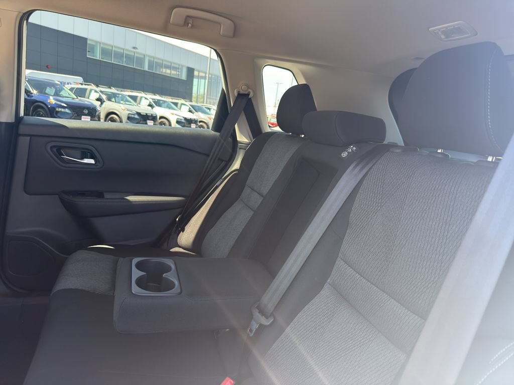 New 2026 Nissan Rogue SV AWD/4WD image 33