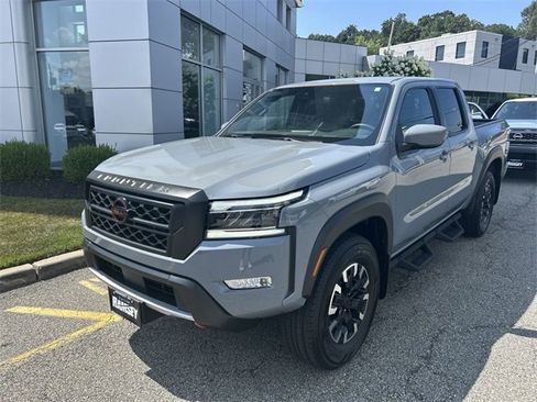 Certified 2022 Nissan Frontier PRO-4X w/ Technology Package image 4