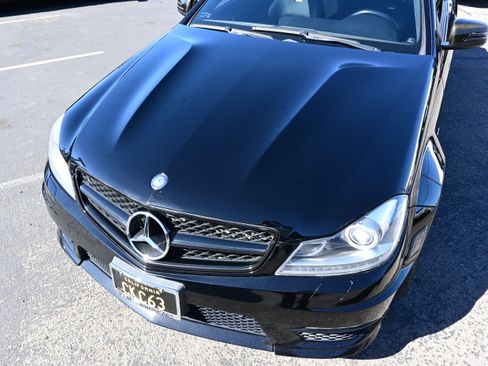 Used 2012 Mercedes-Benz C 63 AMG Coupe image 21