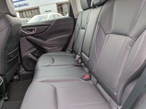 Certified 2023 Subaru Forester Touring AWD/4WD image 15