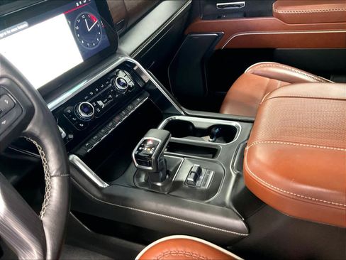 Used 2023 GMC Sierra 1500 Denali Ultimate image 20