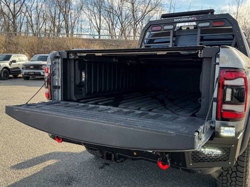 Used 2024 RAM 2500 Power Wagon w/ Level 2 Equipment Group AWD/4WD image 29