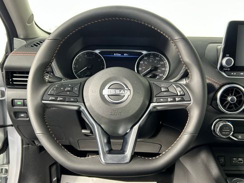 Used 2025 Nissan Sentra SR w/ Midnight Edition FWD image 22