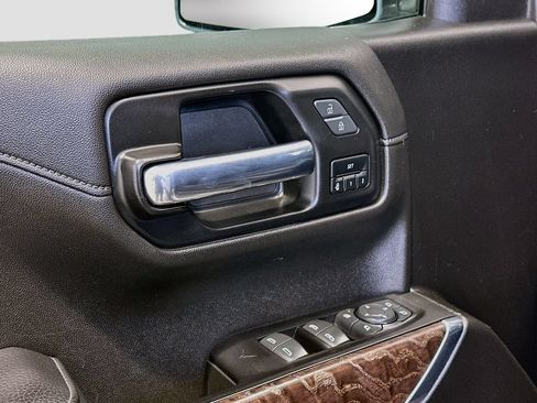 Used 2022 GMC Sierra 1500 Denali w/ Denali Premium Package AWD/4WD image 19