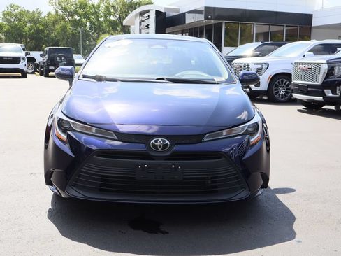 Used 2024 Toyota Corolla LE FWD image 4