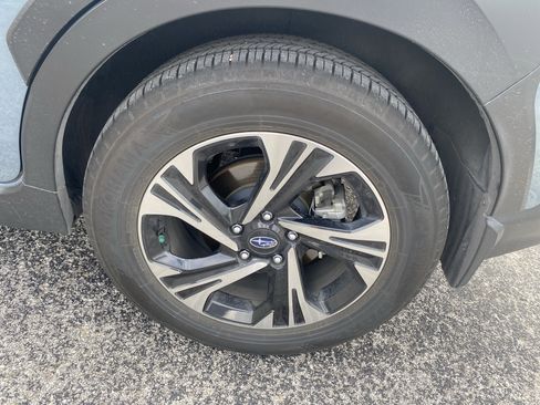 Used 2024 Subaru Crosstrek 2.0i Premium AWD/4WD image 8