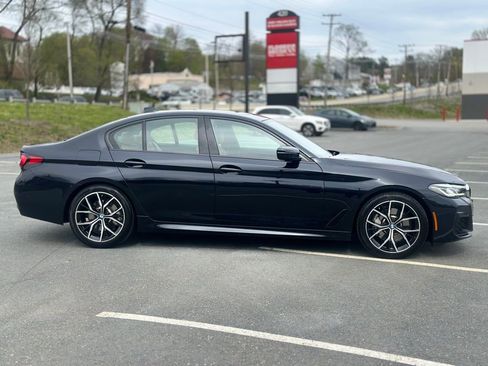 Used 2023 BMW 530i xDrive w/ M Sport Package AWD/4WD image 7