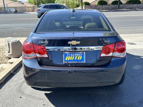 Used 2015 Chevrolet Cruze LTZ FWD image 4