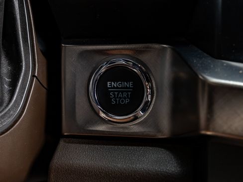 Used 2023 Ford F250 King Ranch w/ Chrome Package image 23