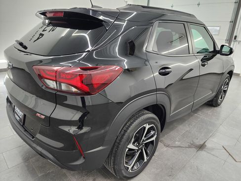 Used 2022 Chevrolet TrailBlazer RS w/ Convenience Package image 5